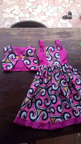 Robe en tissus locale