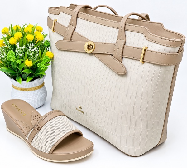 Ensemble Sac & Sandales Femme – Élégance & Raffinement