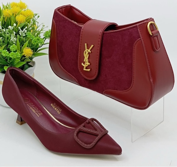 Ensemble de sac à main et chaussures