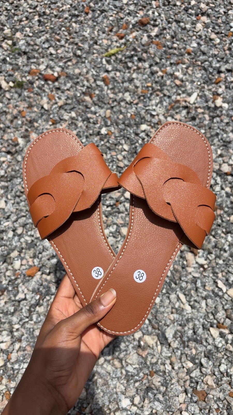 Sandales 100% cuir marron