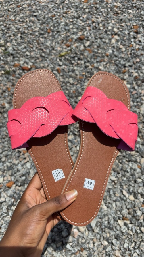 Sandales 100% en cuir rose