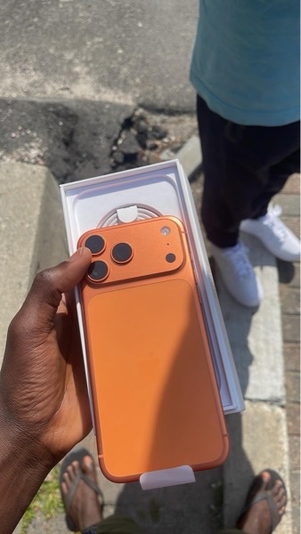 iPhone 17 pro max