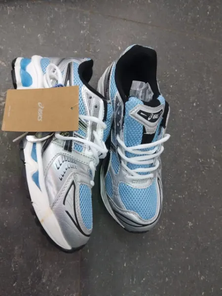 Asics new balance