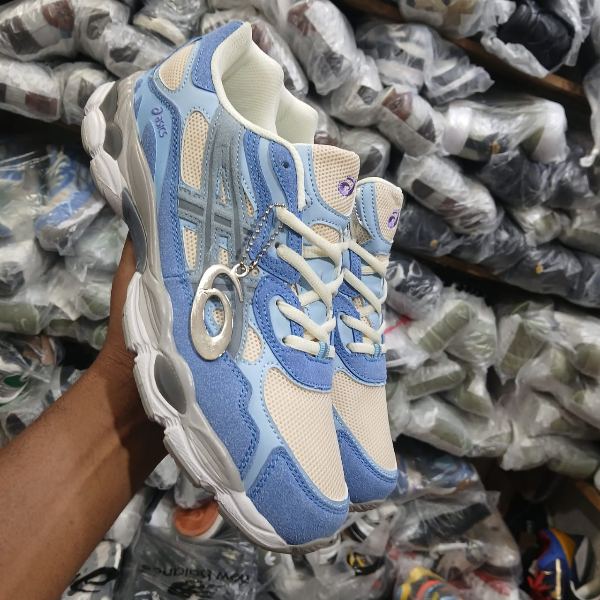 Asics paire