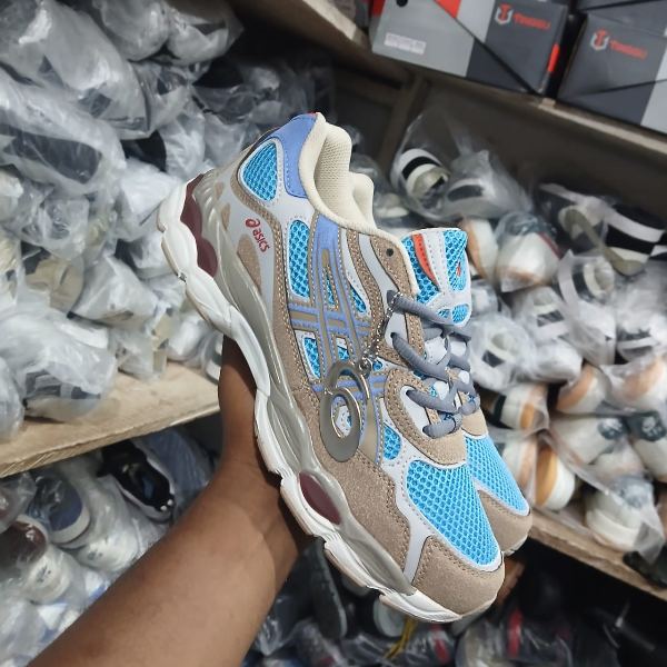 Asics paire